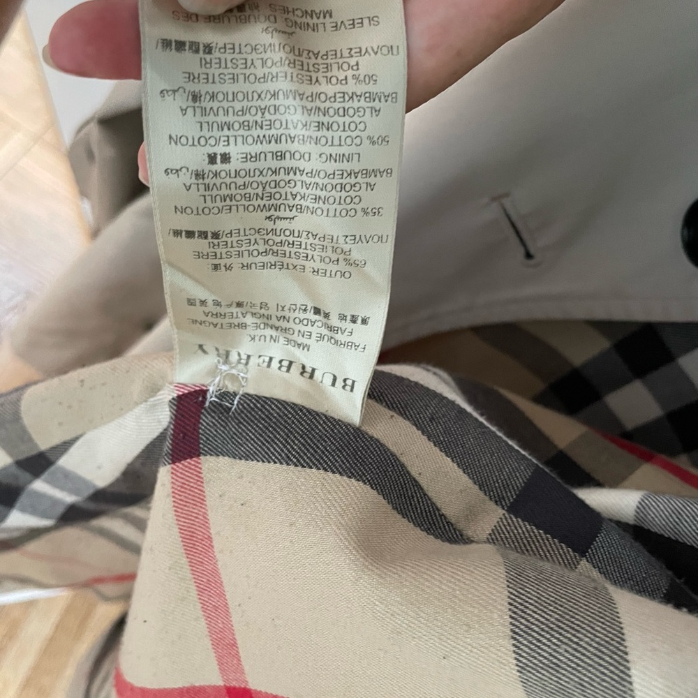 Burberry short trench coat - Picture 4 of 11